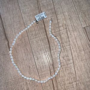 Never used classic Pearl necklace